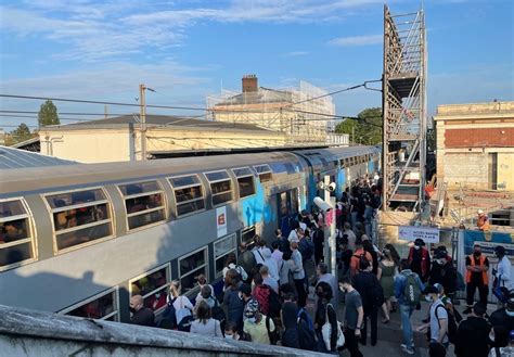 train les mureaux poissy|Ligne J .